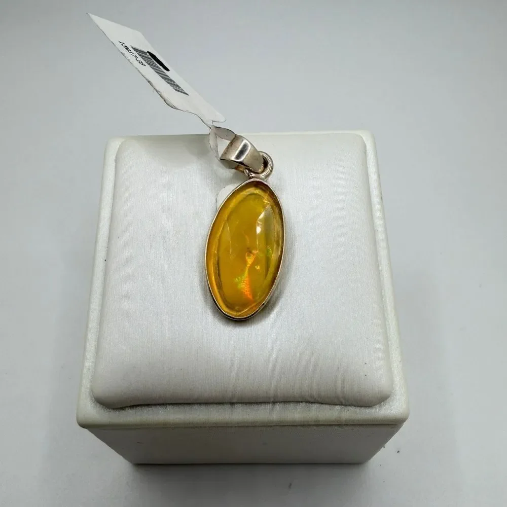 NWT‎ 12x22mm faceted oval cut OPAL pendant in sterling silver!